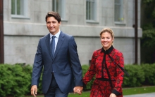 Vợ cũ nói về việc cựu Thủ tướng Canada hẹn hò Katy Perry