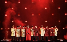 Tân Binh trình diễn Y Concert: Đẳng cấp của boyband quốc tế! 