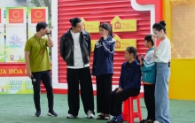 Thành Trung không kìm được nước mắt trước câu hỏi xé lòng của bé gái mồ côi: “Mẹ có thể về nuôi con không?”