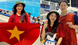 Đi cổ vũ CĐV bơi lội tại SEA Games 32, Hòa Minzy tranh thủ “chốt đơn” luôn thầy dạy bơi cho con trai