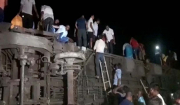 Vụ tai nạn thảm khốc ở Ấn Độ khiến hơn 1.100 người thương vong