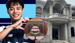 Tiền vệ Văn Toàn khánh thành biệt thự xây cho bố mẹ ở quê, đốt cả pháo hoa ăn mừng