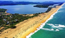 Bãi biển đặc biệt nhất Việt Nam: Phát hiện khảo cổ “náo loạn” thế giới, không chỉ đẹp mà còn có ý nghĩa lịch sử