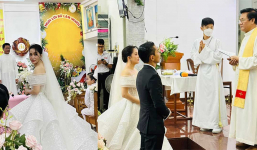 Lễ cưới theo nghi thức Công giáo của Khánh Thi và Phan Hiển, quý tử xách váy giúp mẹ siêu cưng