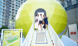 Xuất hiện trái banh tennis khổng lồ tại tòa nhà cao nhất Việt Nam, giới trẻ đổ xô 'check in'