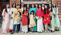 Ngày 8/3 của gia đình 8 cô con gái toàn cử nhân, thạc sĩ tại Quảng Trị, lời chúc từ 'người đàn ông duy nhất'