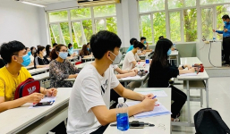 Năm 2023, 3 đối tượng sinh viên duy nhất học đại học công lập Việt Nam sẽ được miễn 100% học phí