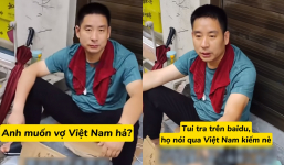 Xôn xao clip thanh niên Trung Quốc sang Việt Nam ngồi lề đường tìm vợ