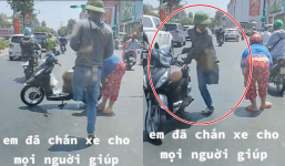 CĐM phẫn nộ vì người phụ nữ ngã xe giữa đường, chỉ có chàng trai 'một chân' ra giúp đỡ