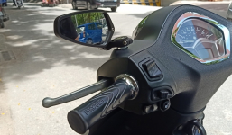 Xe máy ra đường chỉ lắp 1 bên kính chiếu hậu thì có bị phạt không?