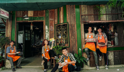 Thu Trang quay vlog bật mí chức danh hoành tráng của đội ngũ bán cơm trong Nghề Siêu Dễ