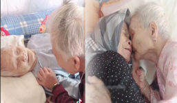 Xúc động hình ảnh mẹ 105 tuổi khóc nức nở ôm con gái 84 tuổi sau 3 tháng giãn cách không gặp nhau