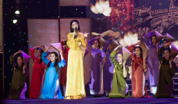 Á hậu Kiều Loan hát 'Nàng thơ xứ Huế', dịu dàng tựa nữ thần bước ra từ tranh