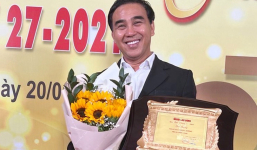 MC Quyền Linh nhận giải 'Nghệ sĩ vì cộng đồng', CĐM gật gù: Thế này mới là nghệ sĩ chân chính!