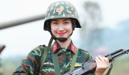 Lộ diện hình ảnh chính thức của Hòa Minzy tại 'Sao nhập ngũ', nhan sắc mộc mạc trên thao trường khiến netizen 'rần rần'