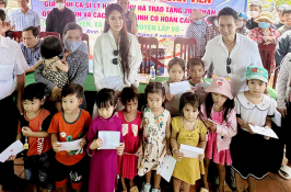 Gia đình Lý Hải-Minh Hà dành trọn vẹn ngày sinh nhật để làm từ thiện