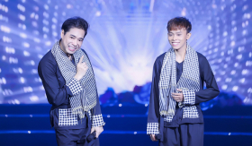 Liveshow 'Tình phụ tử' của Ngọc Sơn Hồ Văn Cường cháy vé, khán giả không ngớt lời khen ngợi