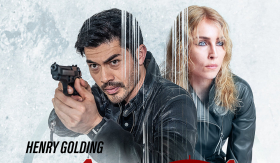 Lục khắp thành phố Rome truy tìm 6 tên sát thủ cùng Henry Golding trong 'Câu lạc bộ sát thủ'