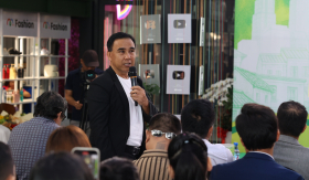 Quyền Linh đồng hành cùng người lao động trong “Cùng Vượt Khó”: Show truyền hình gieo mầm hy vọng giữa đời thực