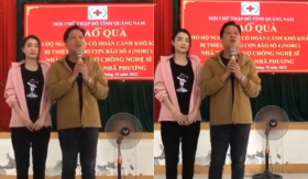 Trường Giang - Nhã Phương âm thầm về Quảng Nam từ thiện, netizen cảm thán: “Phải nhờ bà con quay lên mới biết”