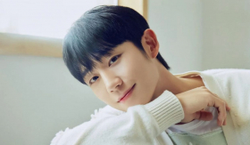 Jung Hae In lần đầu chia sẻ về chứng rối loạn hoảng sợ, mất ngủ và tự nhốt mình vì các chỉ trích