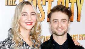 Sau 10 năm hẹn hò, bạn gái của 'Harry Potter' thông báo mang thai