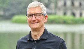 Tim Cook sang Việt Nam là ai?