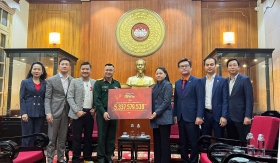 Vikki lan tỏa yêu thương : Đêm nhạc “Tôi! Người Việt Nam” & 5,3 tỷ đồng chuyển tới đồng bào bão lũ