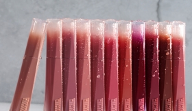 3CE mở màn 2026 bằng dòng son Pha Lê Misty Lip Bare, nhanh chóng “gây sốt” trong cộng đồng sắc đẹp