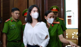 Động thái đầu tiên của Ngọc Trinh sau khi chính thức được thả tự do tại tòa, nhận 1 năm tù treo