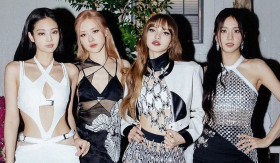 Fan BLACKPINK đích thị là FC 'khổ nhất thế giới': Hơn 1000 ngày chưa comeback, cận kề world tour vẫn chưa ra nhạc mới!