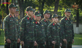 Vừa tham gia Sao nhập ngũ, một nghệ sĩ bị trung đội trưởng nghiêm khắc răn đe, phải lên tiếng xin lỗi