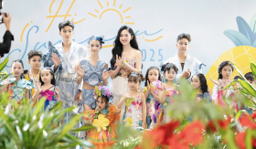 Á hậu Trúc Ny cho con học tiếng Anh, tiếng Trung, catwalk từ sớm