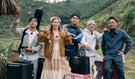 “Gia Đình Haha” trở lại, ấm áp tình làng nghĩa xóm tại mùa đông Bản Liền