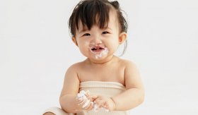 Bộ ảnh siêu đáng yêu của con gái Đông Nhi và Ông Cao Thắng nhân dịp tròn 1 tuổi