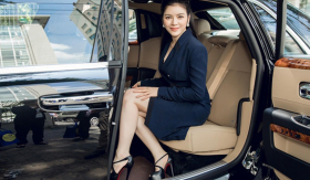 Mong ước nhỏ nhoi của Lý Nhã Kỳ: 'Ước gì có người cõng, thay vì đi Roll Royce về nhà'