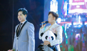 Ngọc Sơn, Hồ Văn Cường cùng dàn sao “khủng” khuấy động sân khấu ca nhạc tại Miền Bắc
