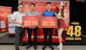 Budweiser và Mega1 trao 6 lượng vàng đầu tiên cho khách hàng trúng giải ‘Vua lộc vàng’