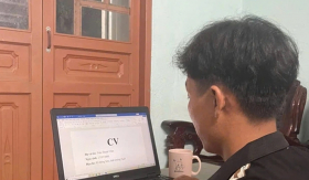Tốt nghiệp ĐH nhưng viết không được hồ sơ xin việc?: Nhiều CV giống nhau đến mức vô hồn