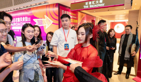 Ban tổ chức Sing! Asia lên kế hoạch riêng cho Phương Mỹ Chi sau chung kết