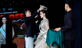 Trịnh Mỹ Anh chính thức nhận sash và vương miện, sẵn sàng chinh phục Miss Earth 2025
