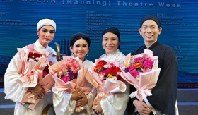 Thầy trò Bình Tinh cùng 4 chiếc Huy chương vàng quốc tế