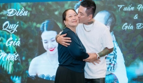 Mẹ ca sĩ Tuấn Hưng qua đời, loạt nghệ sĩ gửi lời chia buồn