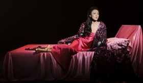 “Giai Nhân” là album “đàn bà” nhất của Văn Mai Hương