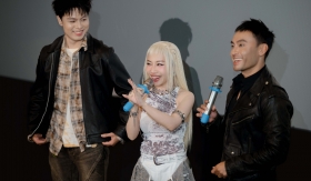 Hằng BingBoong tiết lộ nội dung cuộc gọi sau 10 năm của JustaTee khiến cô bật khóc