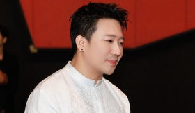 Phim tết của Trấn Thành vượt 200 tỉ, thông báo lập vi bằng vụ bị quay lén