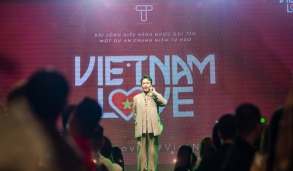 Dàn cast 'Gia đình Haha' kết hợp cùng dự án Viet Nam Love trồng cây xanh tại tp.HCM
