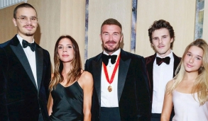 Gia đình Beckham lục đục: Khi mạng xã hội phơi bày rạn nứt