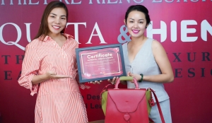 Amy Lê Anh sở hữu túi độc bản vài nghìn đô, món quà đặc biệt từ NTK Hà Lan gốc Việt