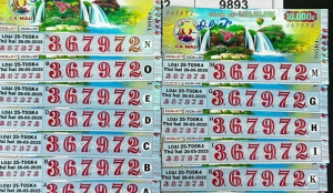 Người đàn ông 'chung thủy với số 72' trúng 13 tờ vé số độc đắc